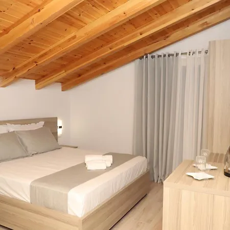 Couette-café Kazazi Berat