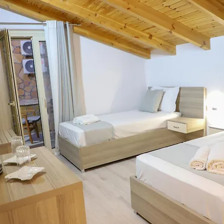 Bed & Breakfast Kazazi Berat