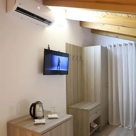 Bed & Breakfast Kazazi