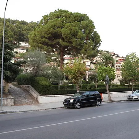 Kazazi Couette-café 3*