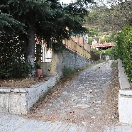 Kazazi Couette-café Berat